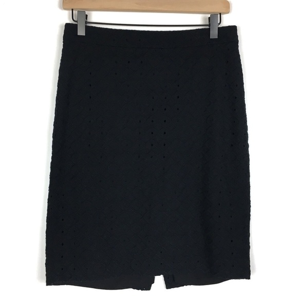 LOFT Skirt Pencil Eyelet Lace Embroidered Solid Black Textured Minimalist Size 4 - Picture 2 of 11